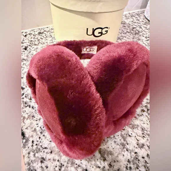 NWT Burgundy Red UGG Earmuffs-Wine Tasting - Picture 5 of 6
